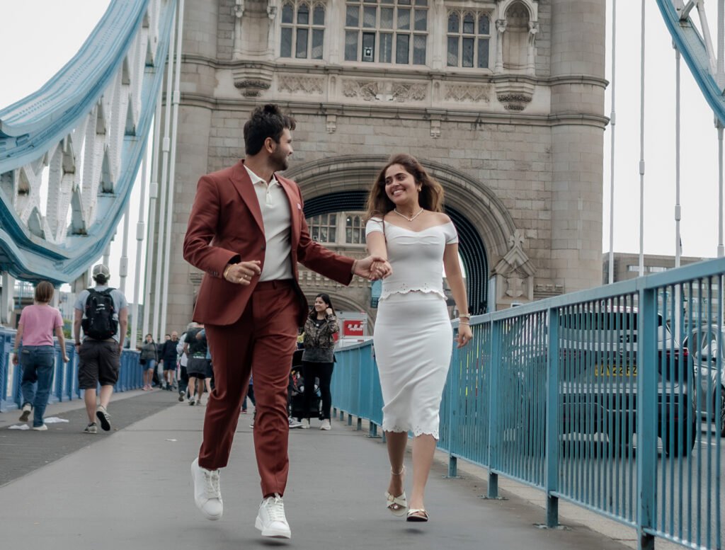 Pre Wedding Photoshoot In London 8 Tower Bridge